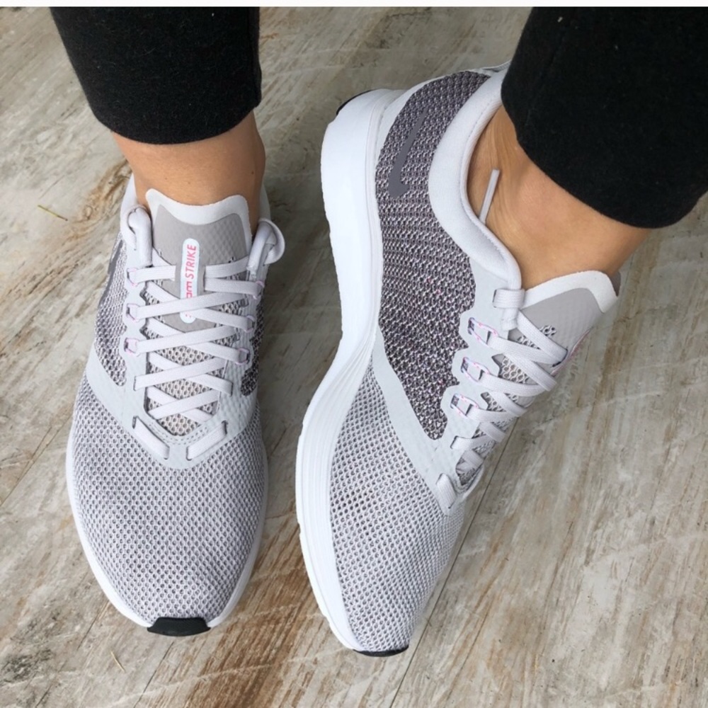 Nike Zoom Strike